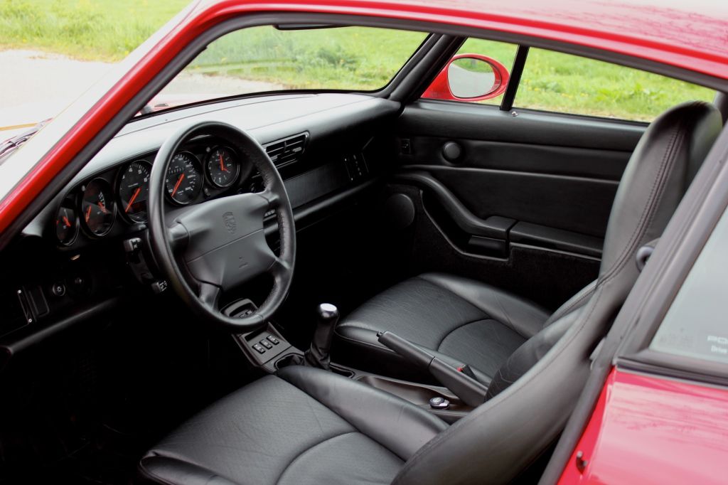 Porsche 911 Carrera 4S