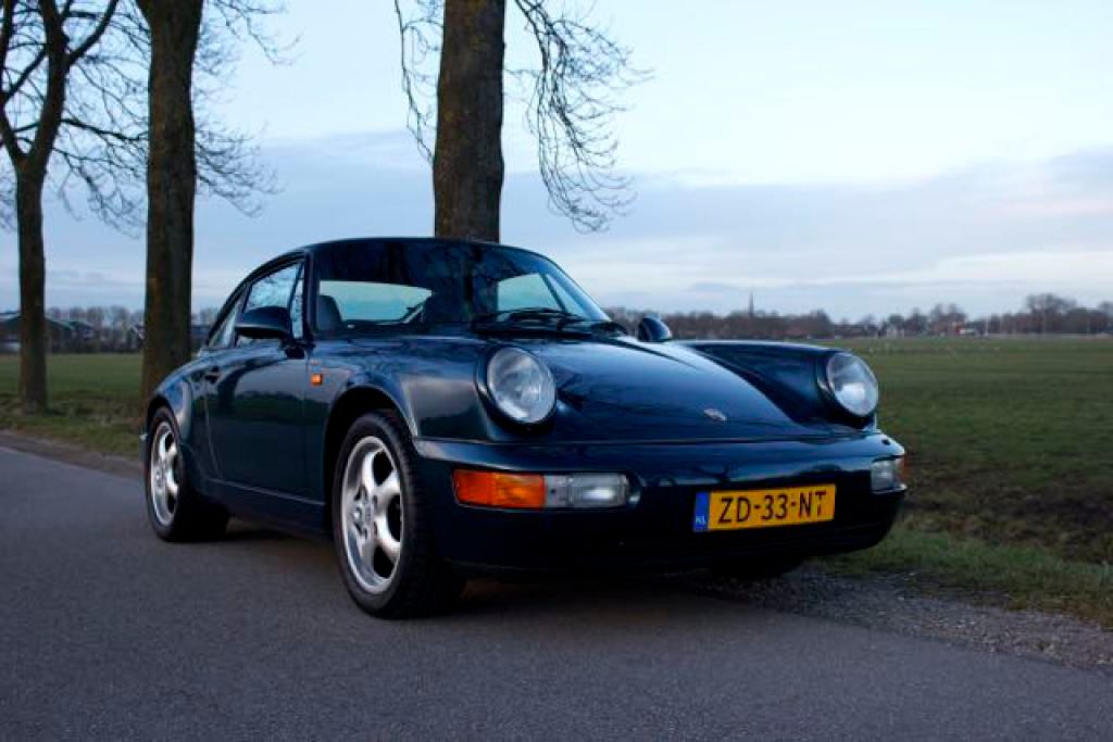Porsche 964 Carrera 4