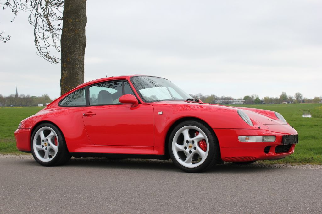 Porsche 911 Carrera 4S