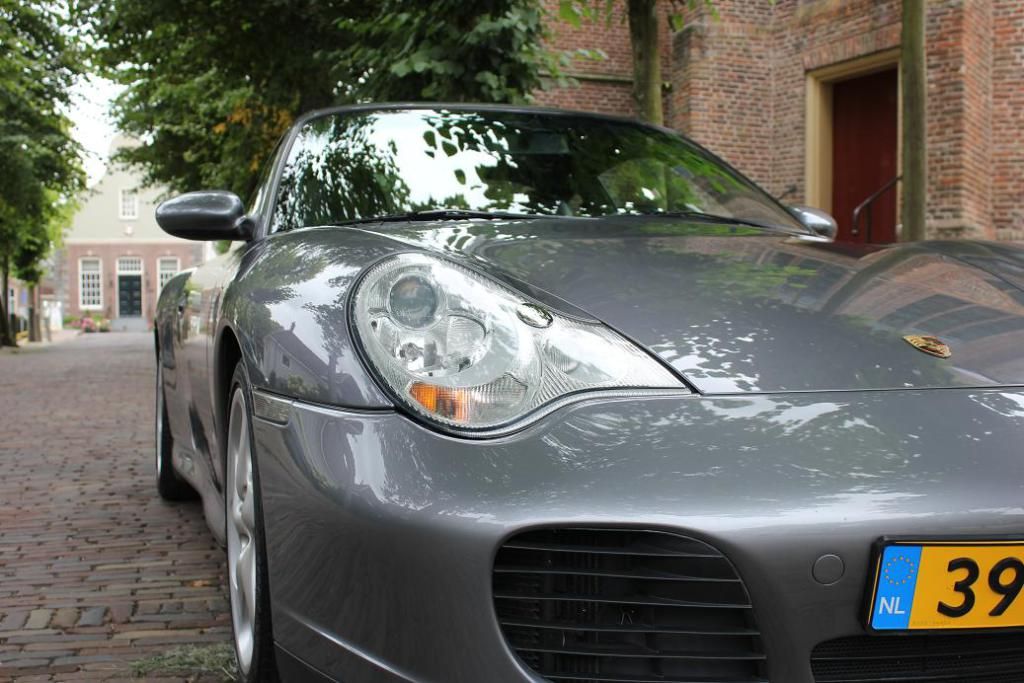 Porsche 911 Carrera 4S 