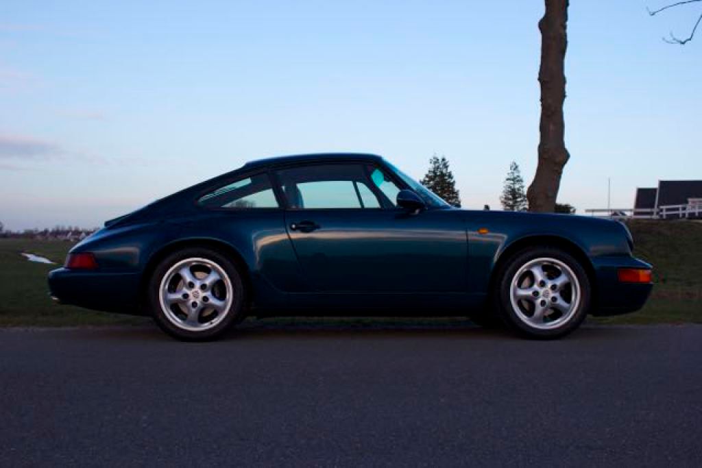 Porsche 964 Carrera 4